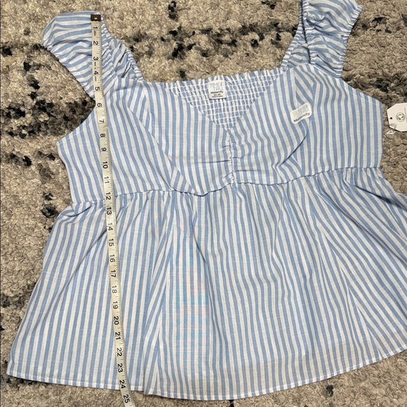 XXL (20) Time and Tru Light Blue and White Babydoll  With Cap Sleeves Blouse - Picture 6 of 11